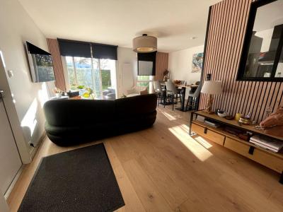 For sale Vannes 4 rooms 80 m2 Morbihan (56000) photo 0