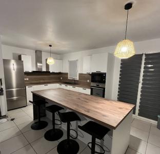 For sale Saint-yzan-de-soudiac 5 rooms 100 m2 Gironde (33920) photo 3