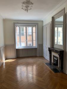 For rent Lyon-1er-arrondissement 3 rooms 90 m2 Rhone (69001) photo 3