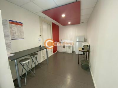 For rent Merignac 220 m2 Gironde (33700) photo 4