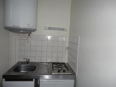 For rent Clermont-ferrand 2 rooms 32 m2 Puy de dome (63000) photo 2