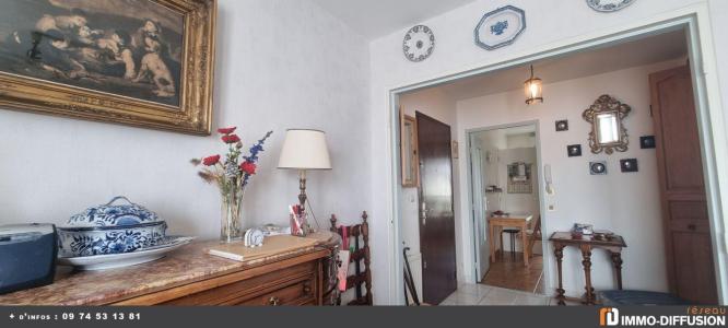 For sale 3 rooms 82 m2 Loir et cher (41100) photo 3