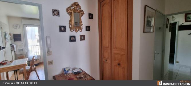 For sale 3 rooms 82 m2 Loir et cher (41100) photo 4