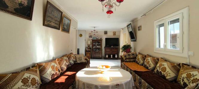 For sale Gabian 5 rooms 130 m2 Herault (34320) photo 2