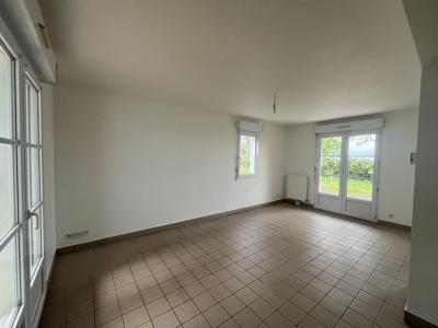 For sale Montreuil-juigne 4 rooms 86 m2 Maine et loire (49460) photo 2