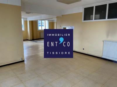 Acheter Commerce Bon-encontre 1696000 euros