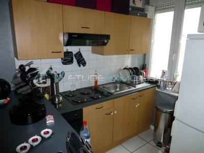 For sale Lille 4 rooms 61 m2 Nord (59000) photo 4