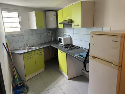 Louer Appartement 25 m2 Bois-de-nefles