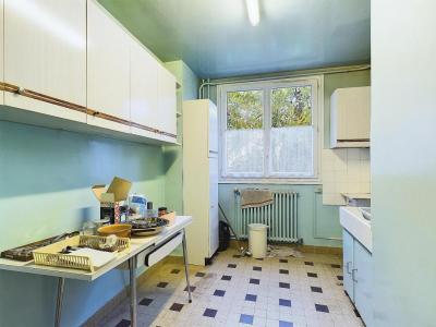 For sale Lyon-3eme-arrondissement 4 rooms 69 m2 Rhone (69003) photo 4