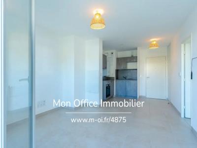 For sale Pelissanne 2 rooms 41 m2 Bouches du Rhone (13330) photo 3