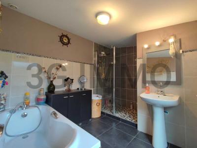 For sale Hautmont 4 rooms 116 m2 Nord (59330) photo 4