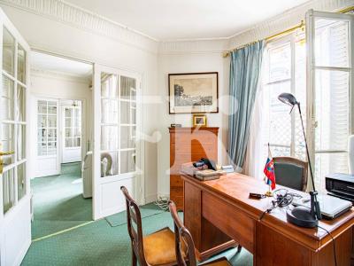 For sale Paris-16eme-arrondissement 2 rooms 43 m2 Paris (75016) photo 0