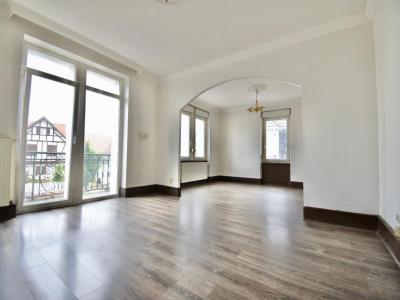 For sale Brumath 5 rooms 125 m2 Bas rhin (67170) photo 2