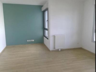 For rent Nantes 2 rooms 46 m2 Loire atlantique (44000) photo 0