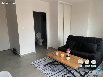 For rent Saint-etienne 1 room 23 m2 Loire (42000) photo 2