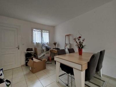 For sale Aubord 4 rooms 83 m2 Gard (30620) photo 2