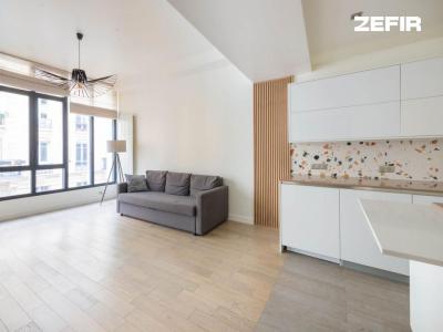 For sale Paris-18eme-arrondissement 3 rooms 65 m2 Paris (75018) photo 0