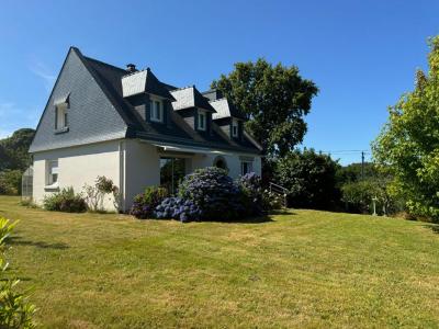 For sale Auray 6 rooms 110 m2 Morbihan (56400) photo 0