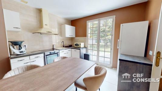 For sale Saint-amant-tallende 6 rooms 140 m2 Puy de dome (63450) photo 2