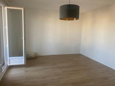 Annonce Location 2 pices Appartement Lyon-8eme-arrondissement 69