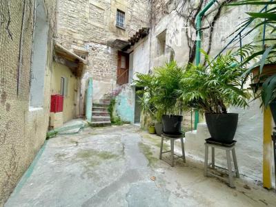 For sale Arles 4 rooms 75 m2 Bouches du Rhone (13200) photo 2