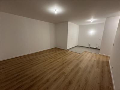 For rent Reims 3 rooms 63 m2 Marne (51100) photo 0