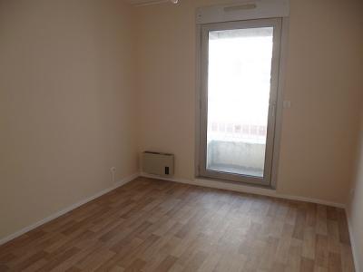 For rent Clermont-ferrand 2 rooms 44 m2 Puy de dome (63000) photo 3