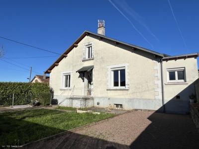 For sale Ruffec 3 rooms 75 m2 Charente (16700) photo 0