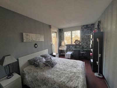 For sale Lyon-7eme-arrondissement 4 rooms 96 m2 Rhone (69007) photo 3