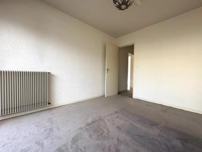 Acheter Appartement Saint-laurent-du-var 227000 euros