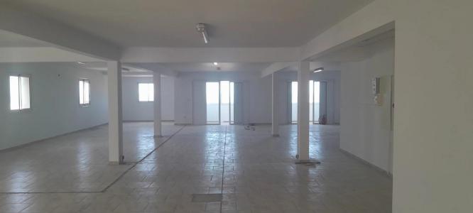 Louer Local commercial 200 m2 Saint-pierre