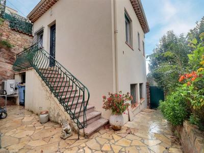 For sale Saint-raphael 6 rooms 120 m2 Var (83700) photo 3