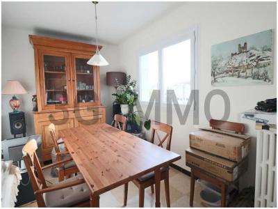 For sale Toulon 4 rooms 70 m2 Var (83200) photo 3