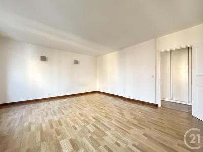 Acheter Appartement 65 m2 Fontenay-sous-bois