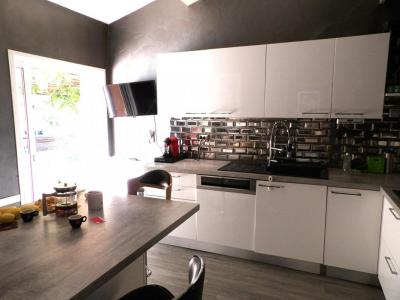 For sale Vidauban 5 rooms 103 m2 Var (83550) photo 2