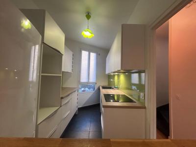 For sale Fontenay-sous-bois 5 rooms 90 m2 Val de Marne (94120) photo 3