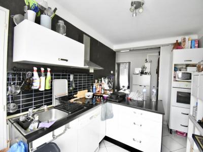 For sale Strasbourg 3 rooms 62 m2 Bas rhin (67000) photo 2