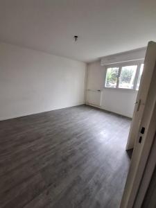 For sale Noisy-le-grand 1 room 24 m2 Seine saint denis (93160) photo 4