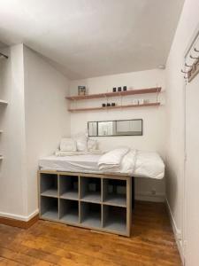 For rent Paris-7eme-arrondissement 1 room 11 m2 Paris (75007) photo 3