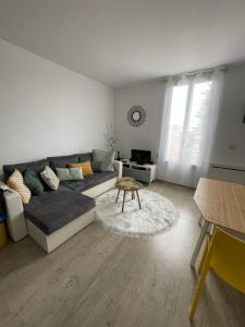 For sale Garenne-colombes 2 rooms 36 m2 Hauts de Seine (92250) photo 0