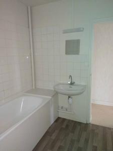 Louer Appartement Romilly-sur-seine 551 euros