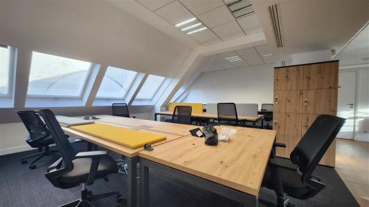 Louer Bureau Paris-2eme-arrondissement 379377 euros