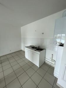 Annonce Location 3 pices Appartement Saint-priest 69