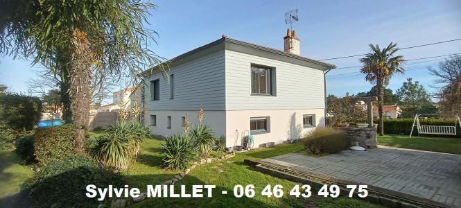 For sale Plaine-sur-mer 8 rooms 179 m2 Loire atlantique (44770) photo 1