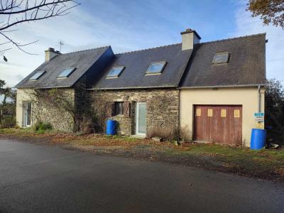 For sale Carhaix-plouguer 5 rooms 103 m2 Finistere (29270) photo 1