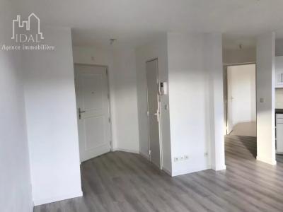 For sale Clermont-ferrand SAINT JACQUES 2 rooms 45 m2 Puy de dome (63000) photo 3