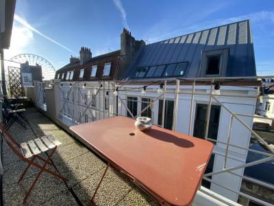 For sale Lille 4 rooms 97 m2 Nord (59800) photo 4