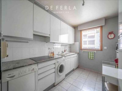 For rent Paris-13eme-arrondissement 3 rooms 80 m2 Paris (75013) photo 4