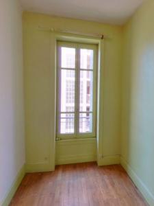 Louer Appartement 70 m2 Lyon-7eme-arrondissement