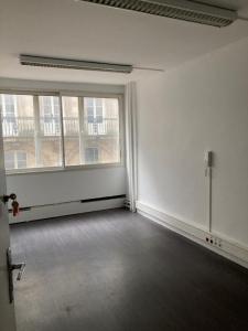 Louer Local commercial Bordeaux 31800 euros